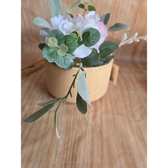 Spring Floral Arrangement Mini Ceramic Bowl, Spring TABLETOP DECORATION - Picture 3 of 11